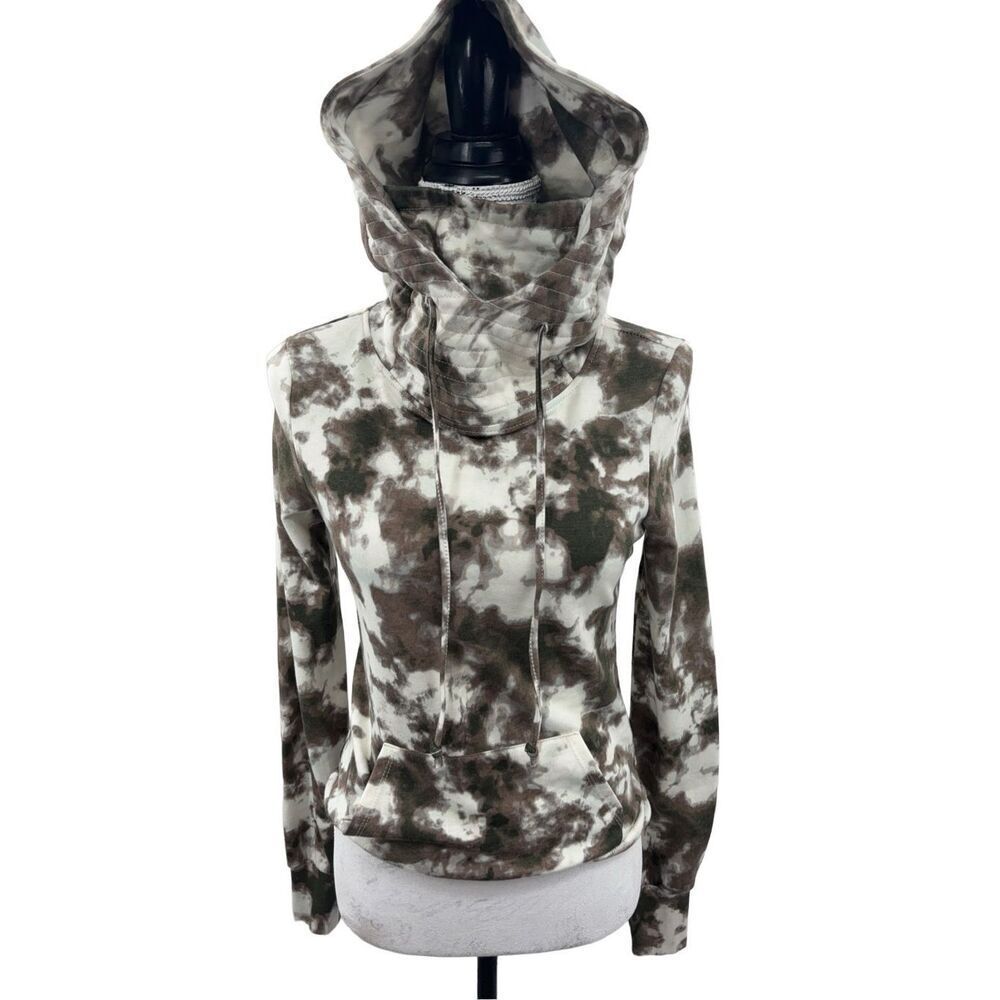 True craft soft masked hoodie